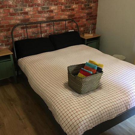 Practical Room: Barcelona-Fira-Airport Л'Успіталет-да-Любрагат Екстер'єр фото