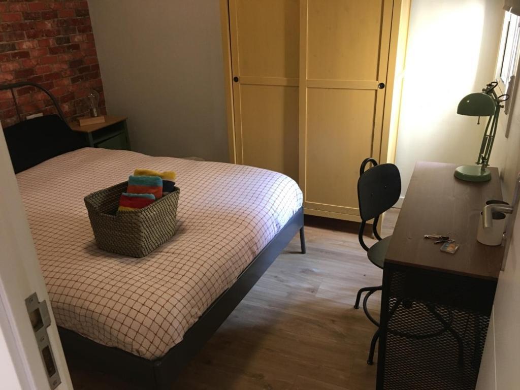 Practical Room: Barcelona-Fira-Airport Л'Успіталет-да-Любрагат Екстер'єр фото