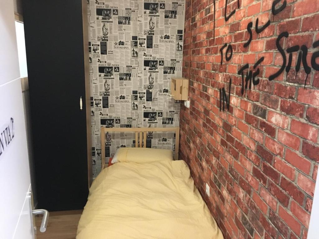 Practical Room: Barcelona-Fira-Airport Л'Успіталет-да-Любрагат Екстер'єр фото